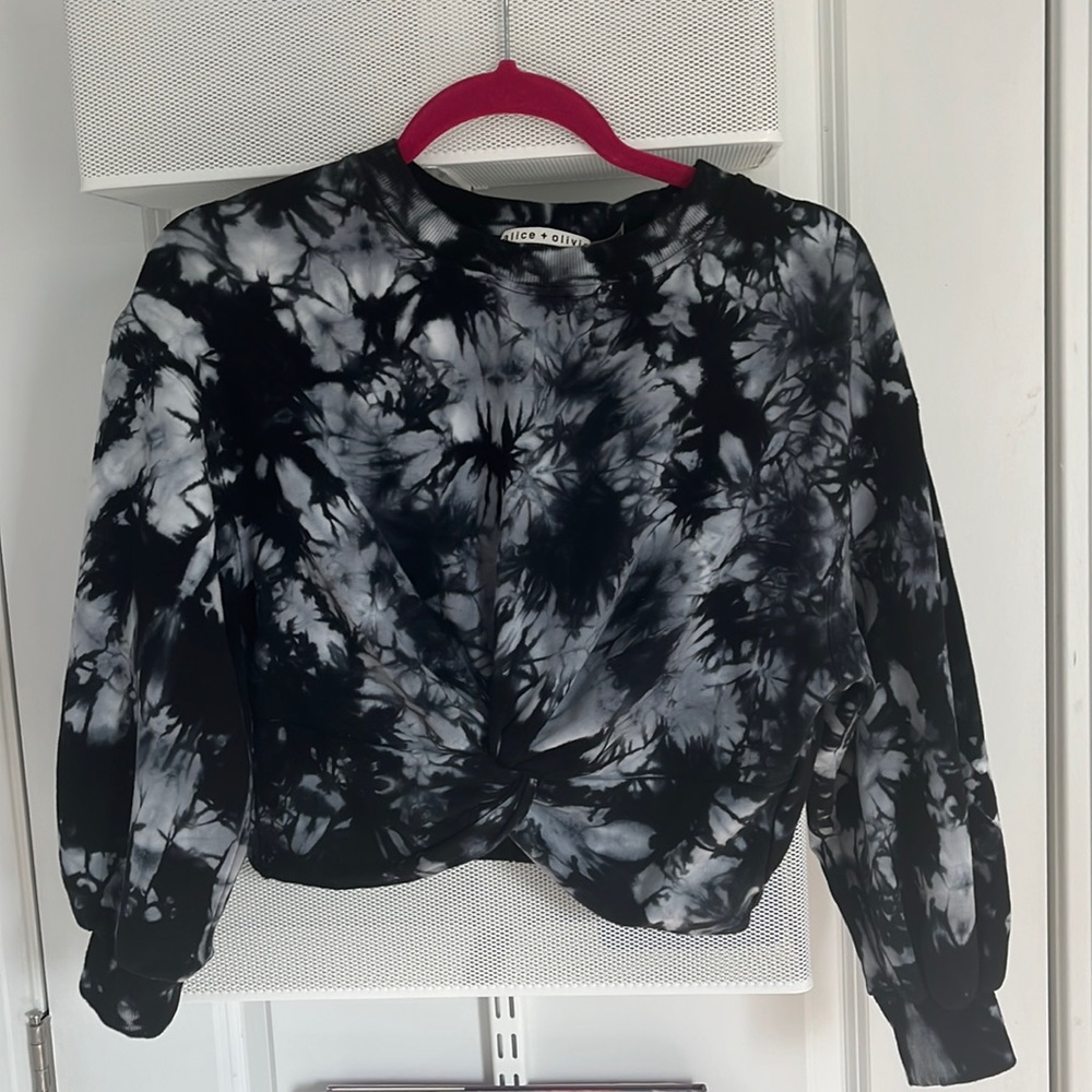 Alice + Olivia Marcelle twist Front tie dye pullover sweatshirt